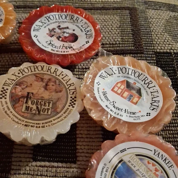 9 Wax Tarts Lot Various Scents - Picture 3 of 4